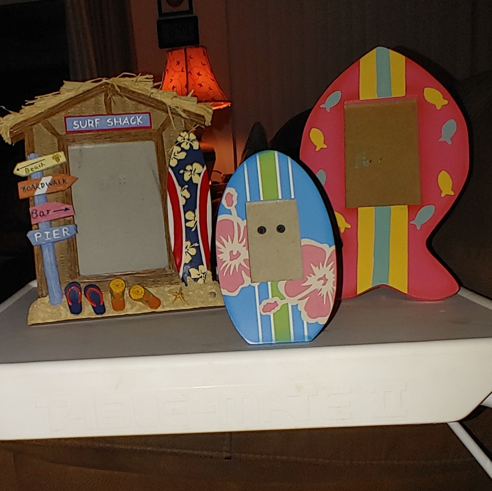 Beachy photo frame set